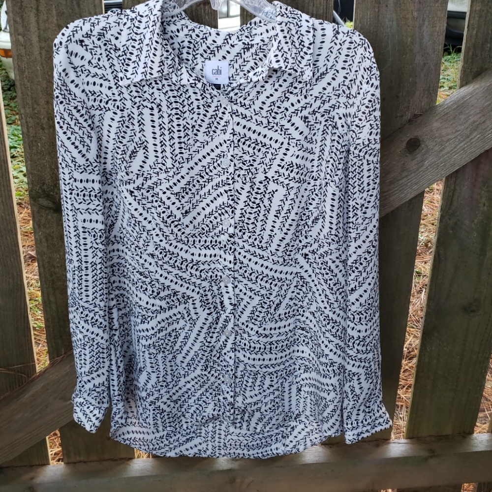 CAbi Split back Blouse Size M